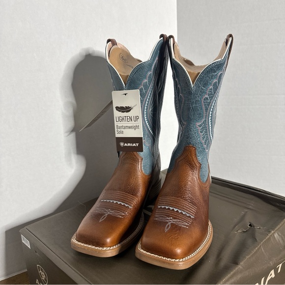 Ariat Shoes - Ariat Women’s Boots PrimeTime Size 8 Square Toe Gingersnap Baby Blue Eyes NEW